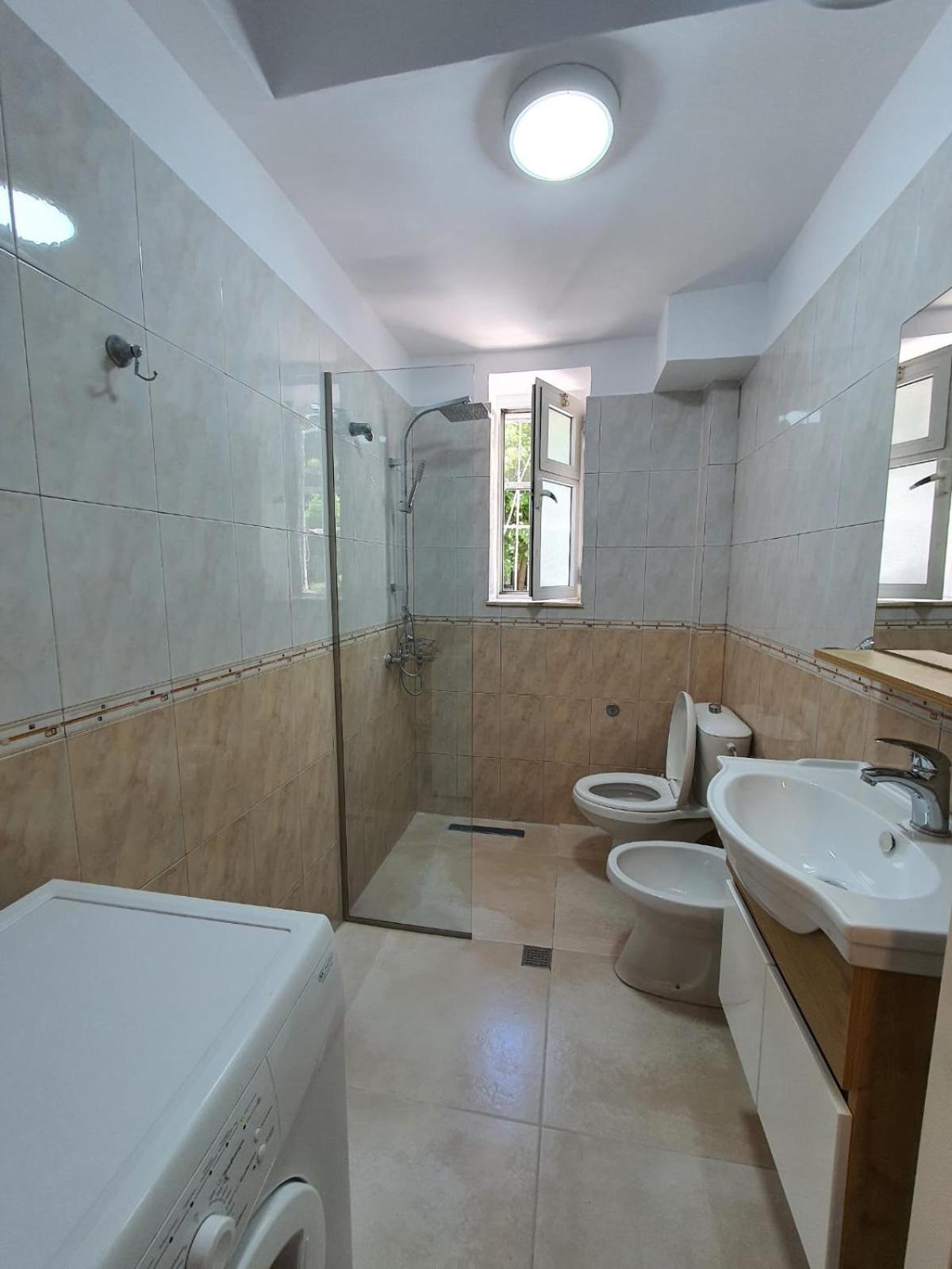 Center Of Tirana Enes'S Apartments Kültér fotó